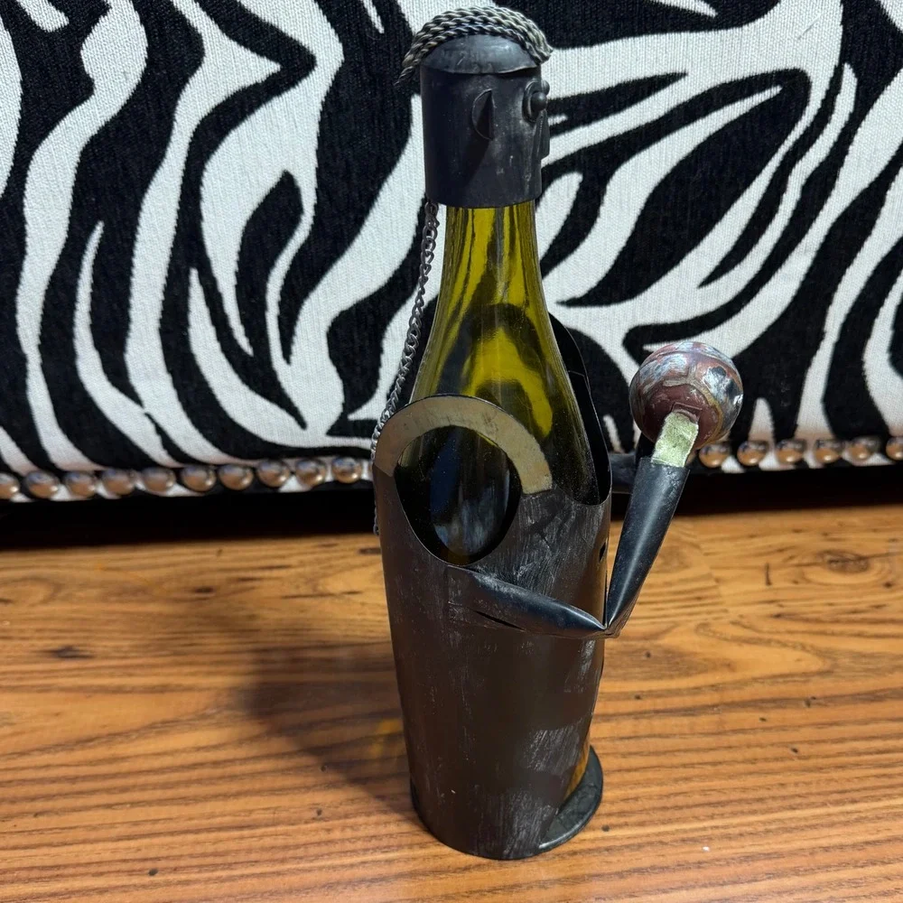 Vintage Metal Basketball Player Wine Bottle Caddy Holder Jersey 7 Sports Decor